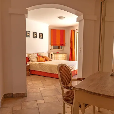 Domaine De Pinarello