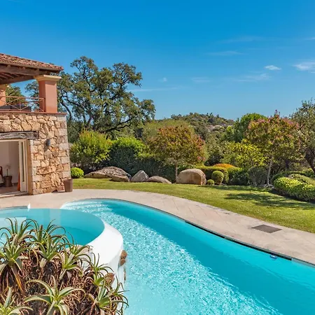 Domaine De Pinarello Villa