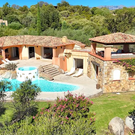 Villa Domaine De Pinarello Mangialla