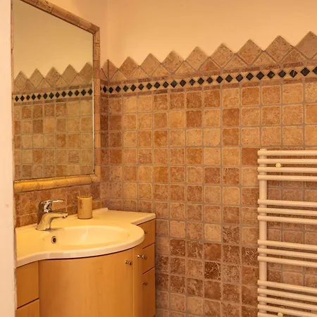 Domaine De Pinarello Mangialla