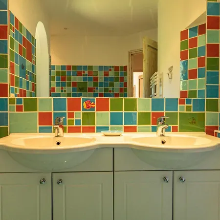 Domaine De Pinarello Villa *