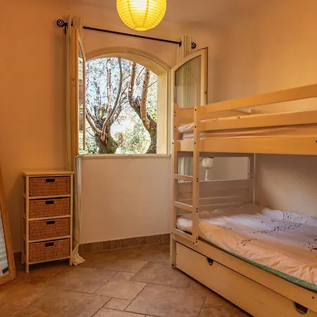 Domaine De Pinarello *