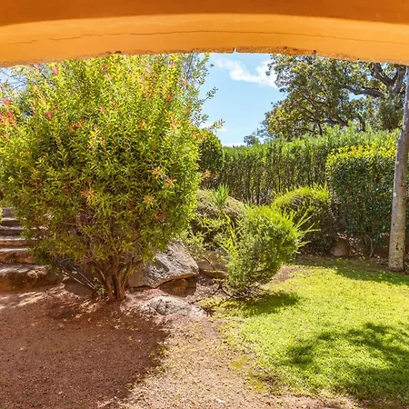 Domaine De Pinarello * Mangialla